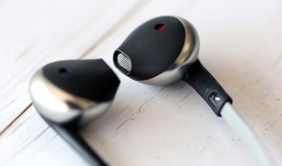jbl205 1