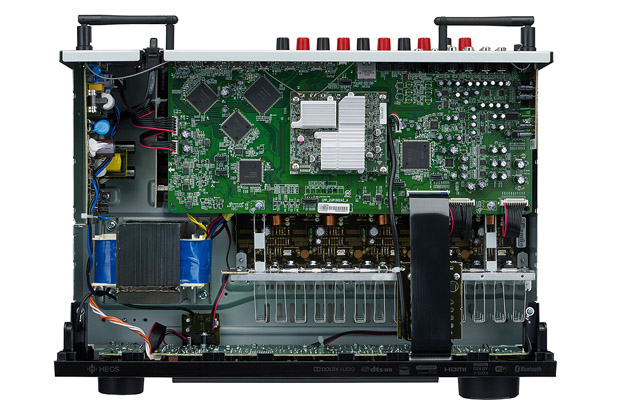 Denon AVR S650 belso