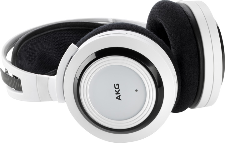 akg k935